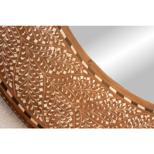 48" Dm Walnut Finish Round Inlay Mirror For Sale - Image 4 of 8