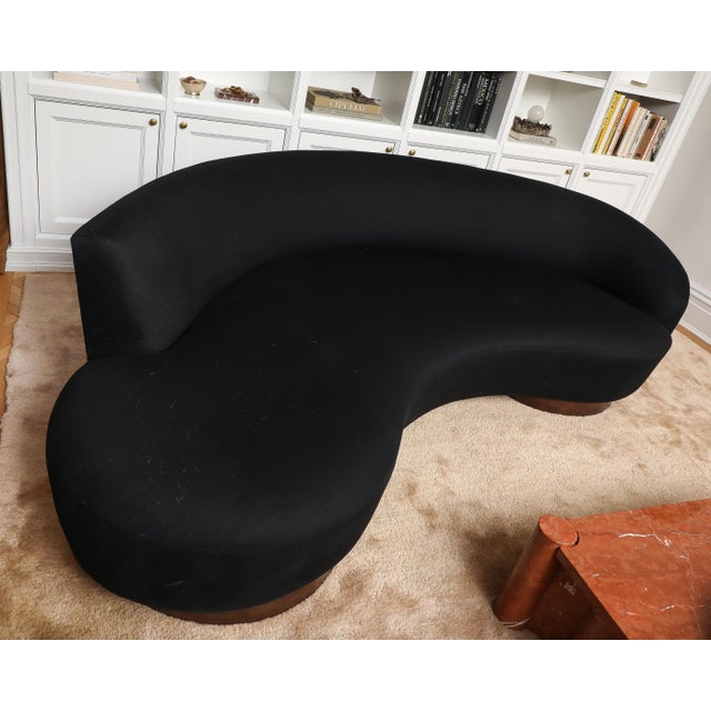 Textile Vladimir Kagan for Directional Serpentine Cloud Sofa in Black Cashmere, 1970s For Sale - Image 7 of 10
