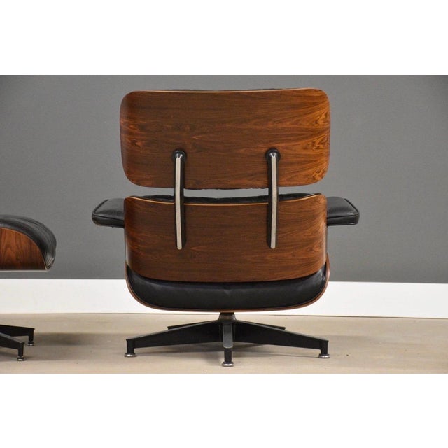 Charles and Ray Eames Herman Miller Rosewood Lounge Chair and Ottoman For Sale In Boston - Image 6 of 12