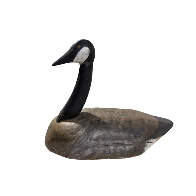 Vintage 20th Century Large Hand Carved and Painted Wood Canada Goose Decoy 18" For Sale - Image 4 of 8