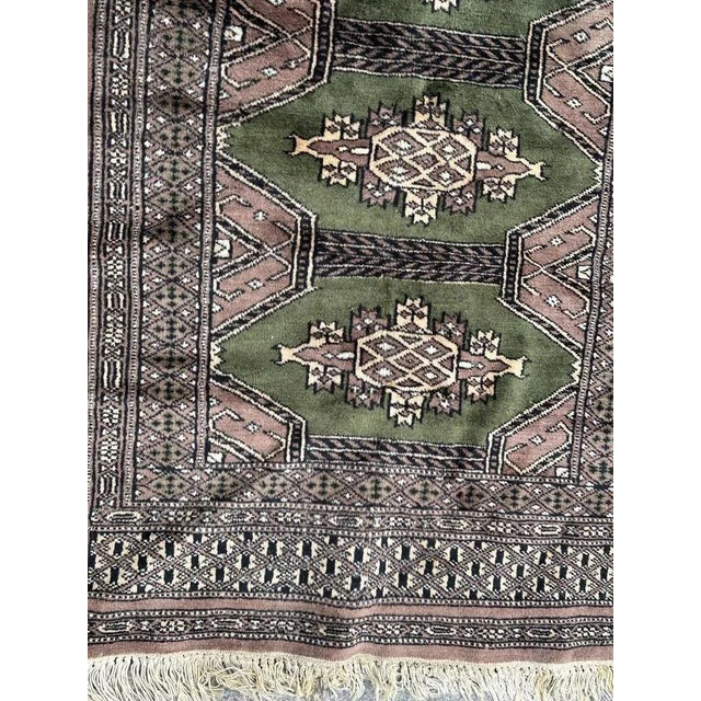 Small Vintage Pakistani Rug from Bobyrugs, 1980s For Sale - Image 4 of 12