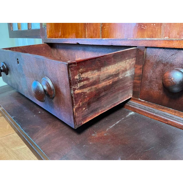 Antique American Federal Style Flame Mahogany Secretary-Bookcase Early 1800 For Sale - Image 16 of 17