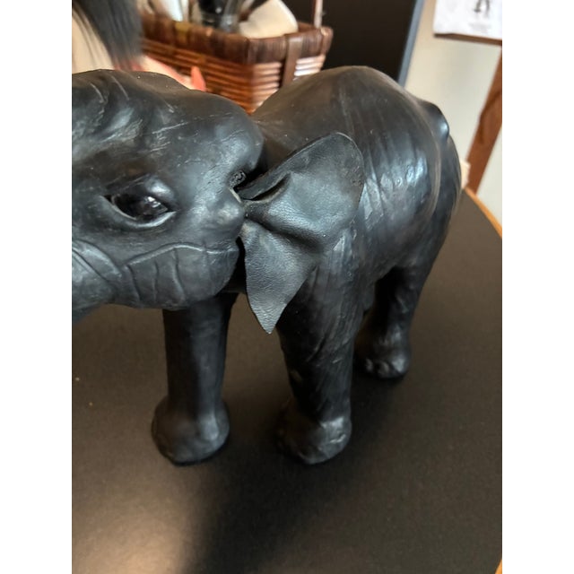 1960s Leather Elephant Pair For Sale In Chicago - Image 6 of 7