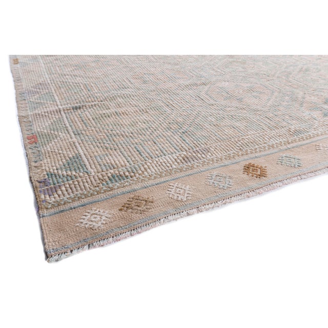 Vintage Circa 1940 Tan Turkish Kilim Flatweave Rug 5ft 9in X 9ft 6in For Sale - Image 12 of 15