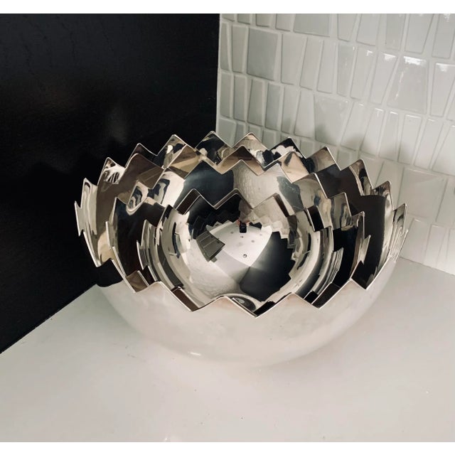 1980s Giuliano Malimpensa Mesa Design Italy Nesting Sawtooth Bowls- Set of 2 For Sale - Image 4 of 12