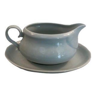 White Cordon Bleu Sauce Boat and Saucer From Hungary For Sale