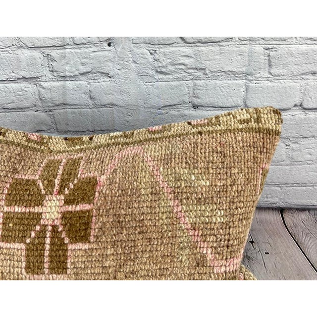 Turkish 16 x 24 Rug Pillow Road Oasis Turkish Pillow Cushion Cover For Sale - Image 3 of 4