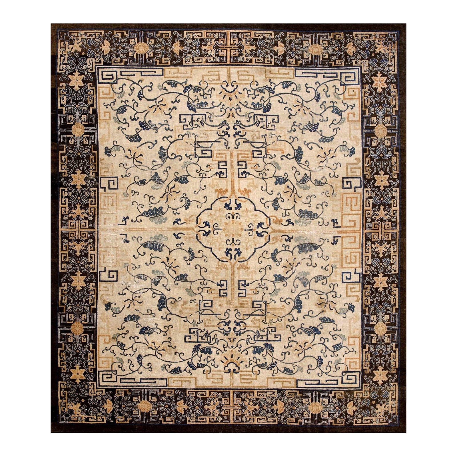 Spectacular Ivory Background Color and Brown Border With Medallion ...