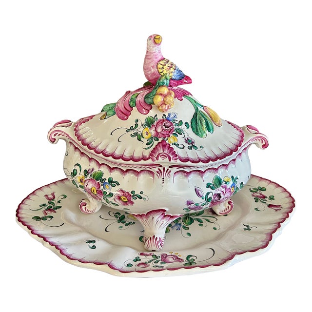 Late 20th Century French Hand-Painted Faience Soup Tureen With Underplate For Sale