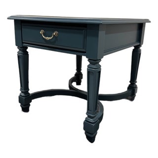 1990s Beautifully Restored End Table / Accent Table For Sale