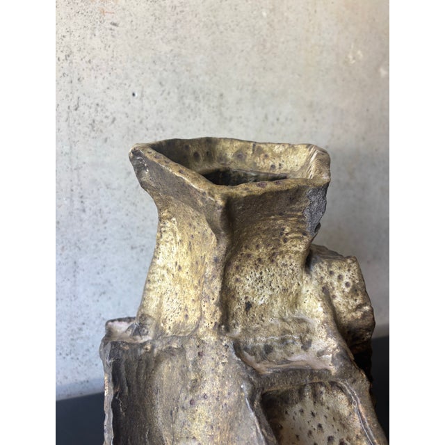 1960s Vintage Mid-Century Brutalist American Studio Pottery Sculptural Vase For Sale - Image 5 of 10