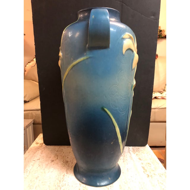 Art Deco 1940s Roseville Blue Zephyr Lilly Large Vase For Sale - Image 3 of 5