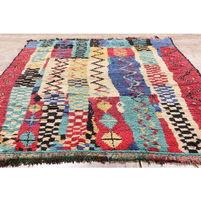 Vintage Azilal Moroccan Rug, 05'00 X 07'01 For Sale - Image 9 of 10