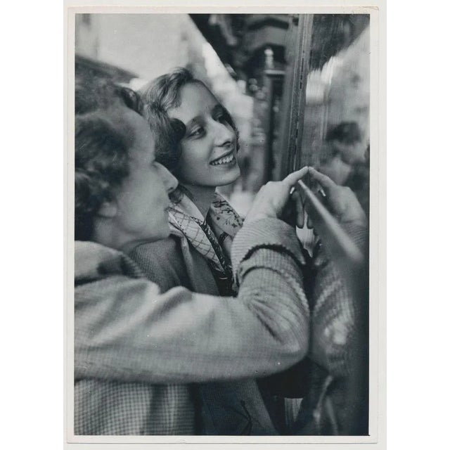 1950s Woman, 1950s, Black and White Photograph For Sale - Image 5 of 5