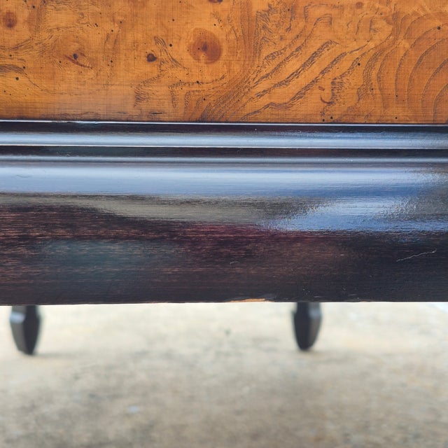 Mid-20th Century Asian Hollywood Regency Burlwood & Black Lacquer 43” Octagonal Coffee Table For Sale - Image 10 of 13