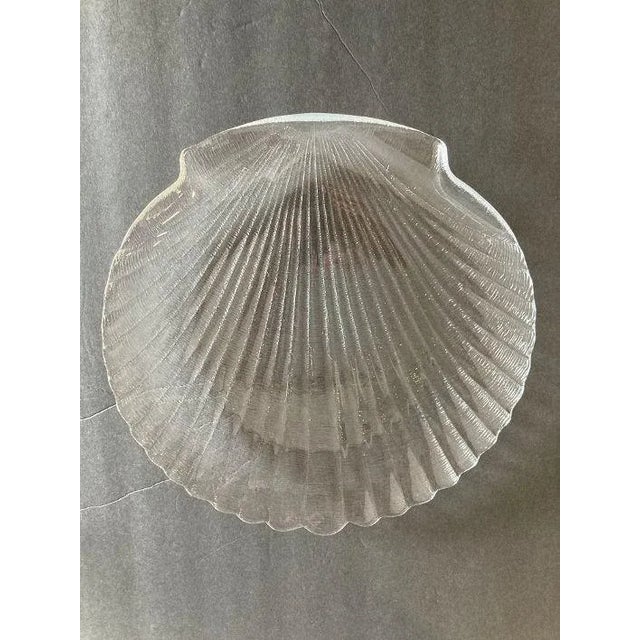 1990s 1990's Clamshell Glass Serving Plate For Sale - Image 5 of 5