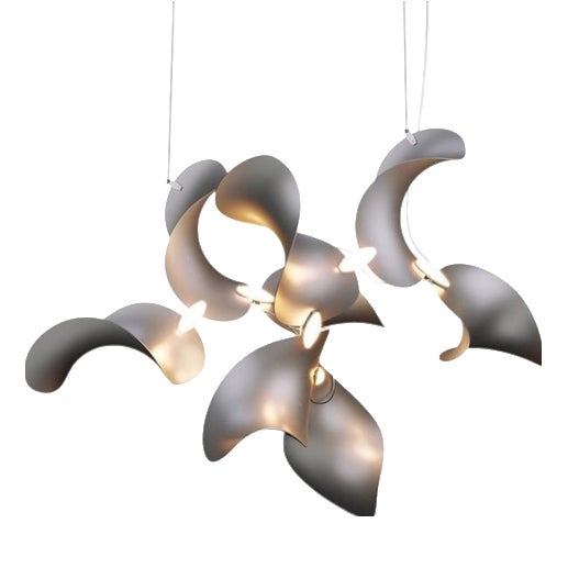 Dune 8 Cluster Chandelier in Silver Anodized Aluminum by Moss Objects For Sale