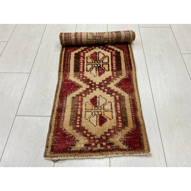 Turkish Geometric Vintage Anatolian Rug For Sale - Image 3 of 5