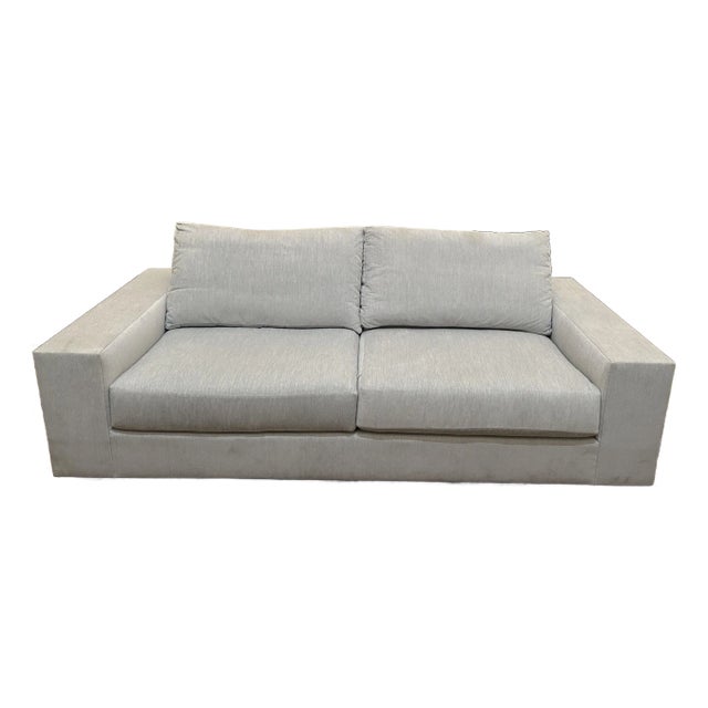 Vanguard Furniture Ease Lucca Modern Classic Sofa For Sale