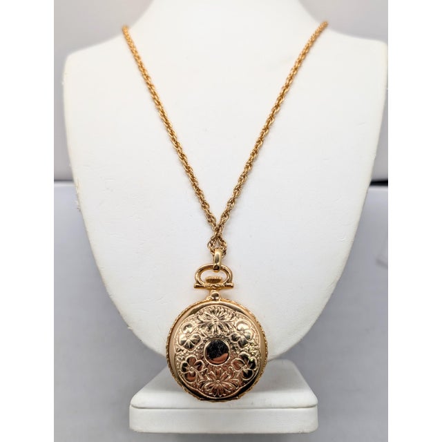 Mid-Century Modern Vintage 1975 Signed Napier Goldtone "Pocket Watch" Locket Pendant Necklace For Sale - Image 3 of 18