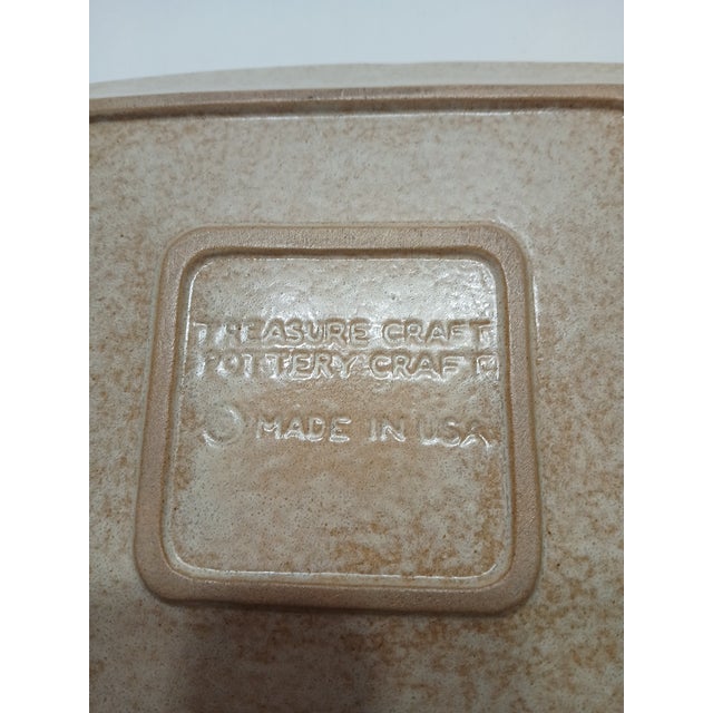 1970s/80s Share Treasure Craft Pottery Craft Ashtray Stoneware Made in Usa Trinkets Paintbrushes For Sale - Image 6 of 7