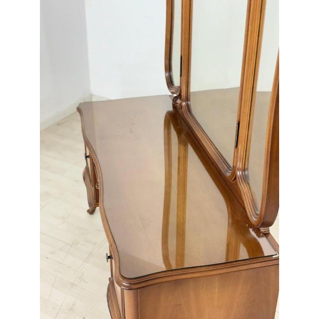 Brown Chippendale Dressing Table in Wood For Sale - Image 8 of 14