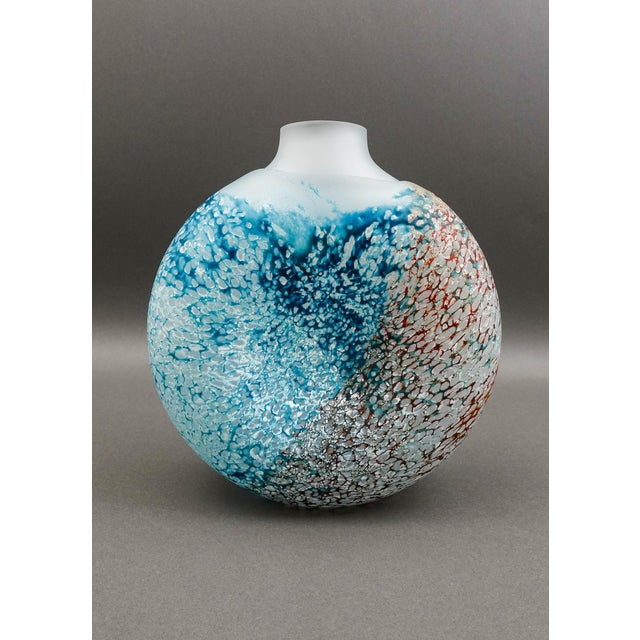 Mid 20th Century Kosta Boda Sweden Kjell Engman Signed Reef Fish Art Glass Vase #80202 For Sale - Image 5 of 7