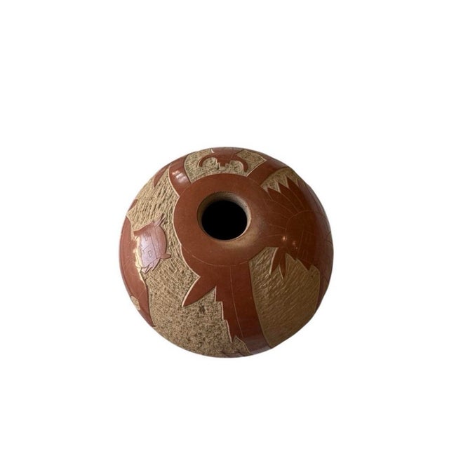 Vintage Native American sgraffito pottery etched matte polished finishes Tom Tapia San Juan Pueblo New Mexico bohemian add...