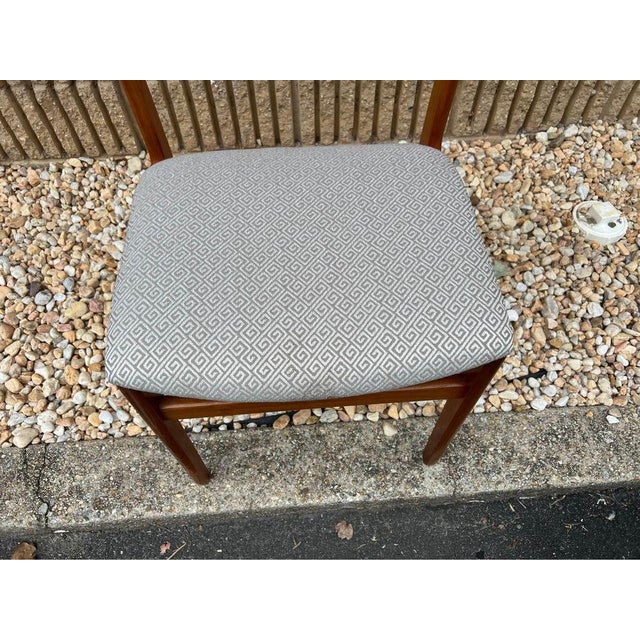 D-Scan Late 20th Century D-Scan Set of Four Mid Century Teak Dining Chairs For Sale - Image 4 of 10