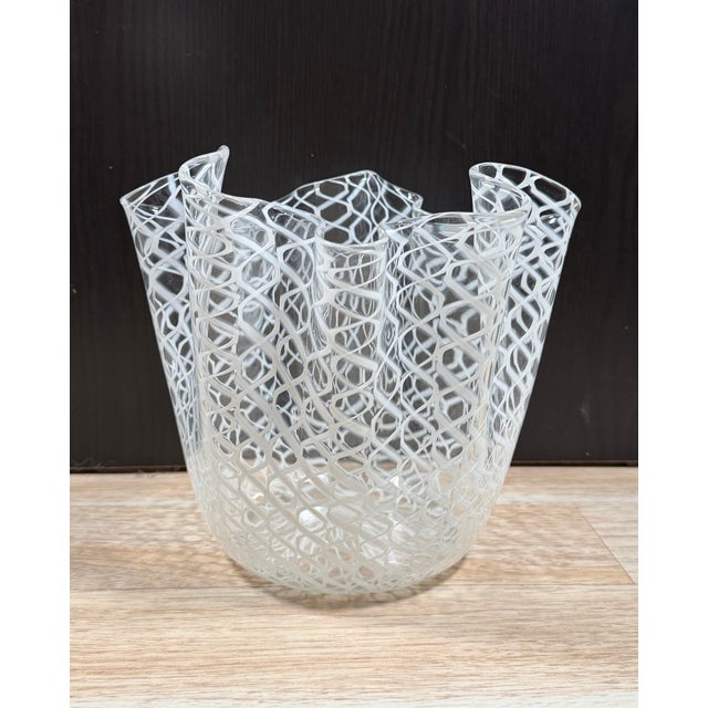 1980s Fulvio Bianconi/Paolo Venini for Murano Large Fazzoletto Art Glass Vase For Sale - Image 5 of 11