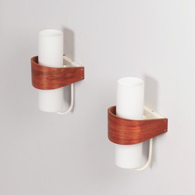 Philips NX 40 Wall Lights by Louis Kalff for Philips, 1960s, Set of 2 For Sale - Image 4 of 11