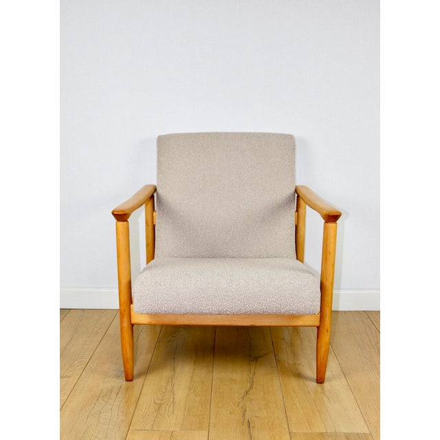 Beige Boucle GFM-142 Armchair from Edmund Homa, 1970s For Sale - Image 3 of 12