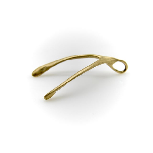 Modern Vintage 14k Gold Make a Wish Wishbone Pendant For Sale - Image 3 of 11