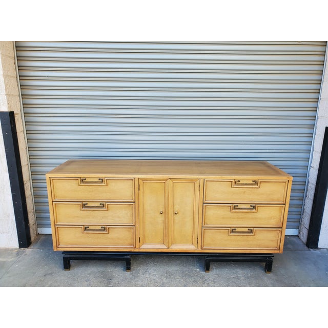 1950s Large Bleached Mahogany Dresser by American of Martinsville For Sale - Image 14 of 18