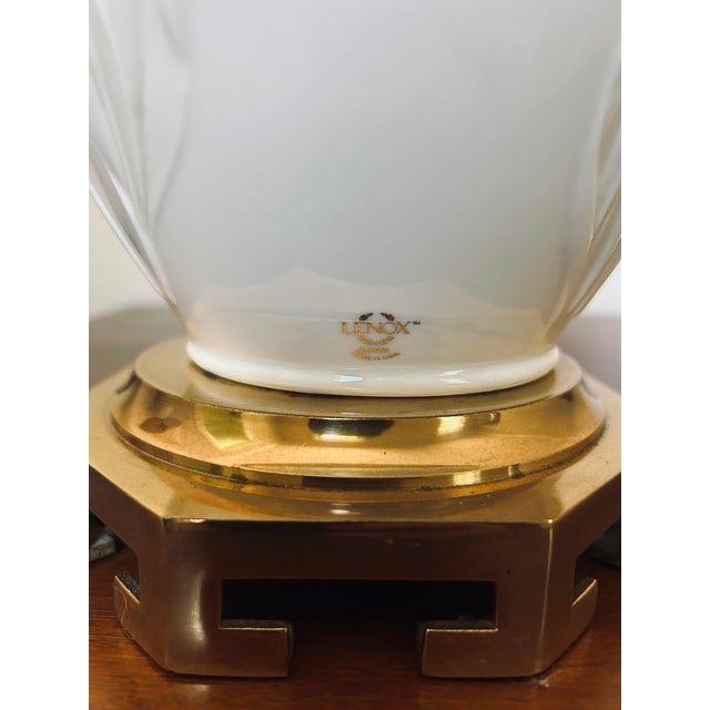 American Late 20th Century Lenox Masterpiece Collection Tulips Lamps Pair With Shades For Sale - Image 3 of 4