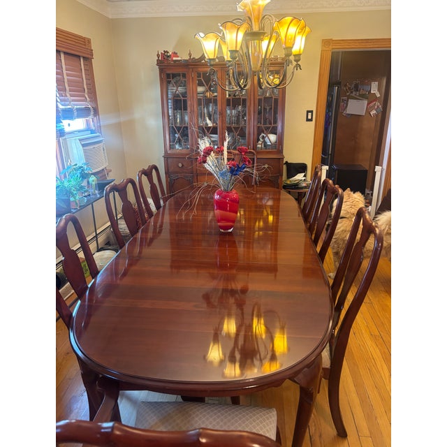 Ethan Allen Solid Wood Dining Set – Oval Extension Table With 8 Chairs & Custom Table Pads For Sale - Image 10 of 18