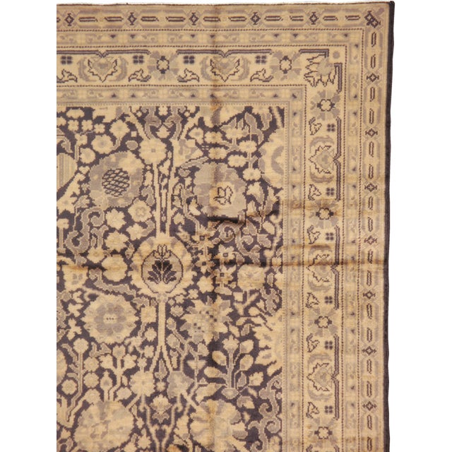 Rustic Galerie Shabab Collection Mid-20th Century Indian Lahore Carpet For Sale - Image 3 of 10