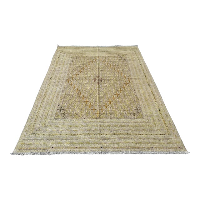 Handmade Mushwani Kilim Rug Muted Gold Wool Hand-Knotted Rug - 6'7" X 9'5" For Sale