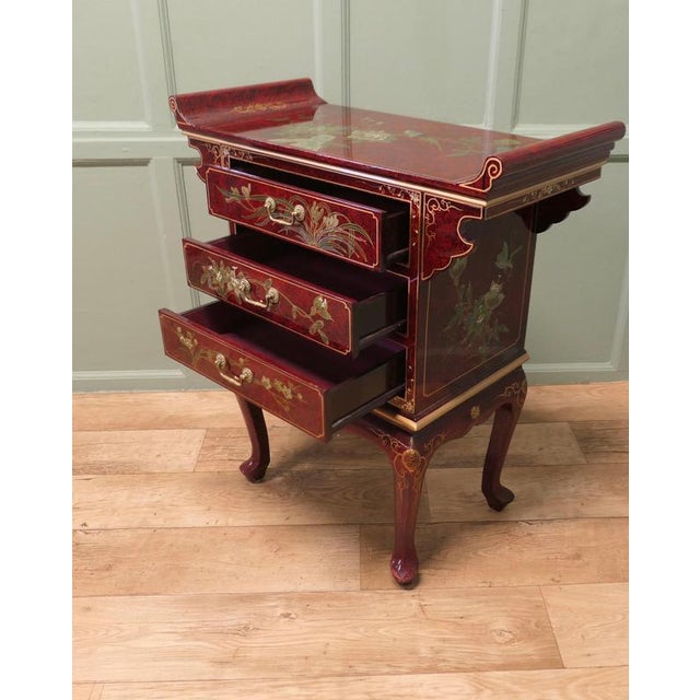 Chinoiserie Red Lacquer Temple Cabinet, 1980 For Sale - Image 6 of 9