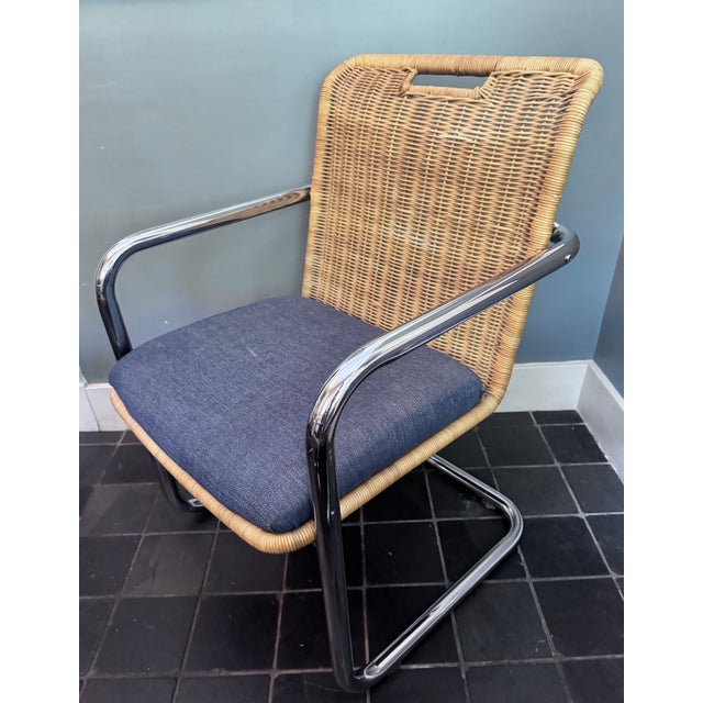 Mid-Century Modern Set of 4 Attributed Chromcraft Cantilever Chairs With Wicker Backrest For Sale - Image 3 of 12