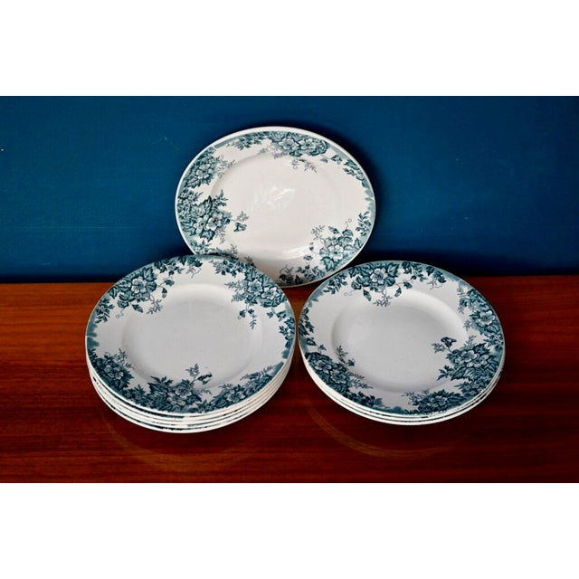 Boho Chic Vintage Flat Plates Service, 1920s, Set of 9 For Sale - Image 3 of 6