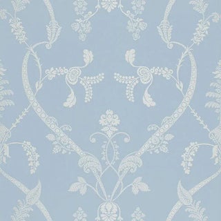 Sample - Schumacher X Timothy Corrigan Parc Monceau Fabric in Ciel For Sale