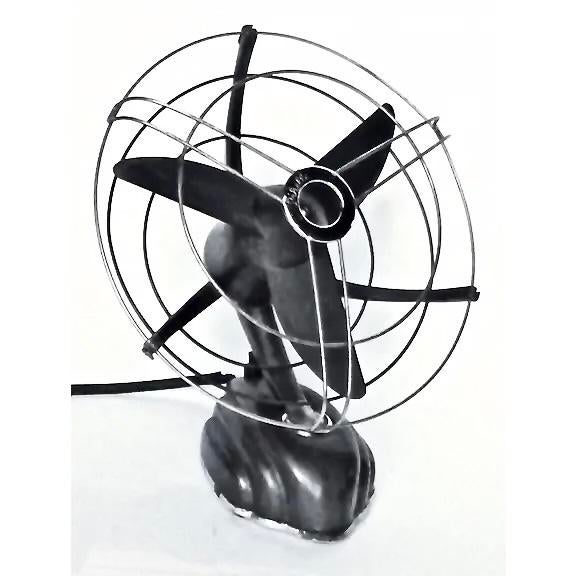 Early 20th Century Vintage Art Deco Machine Age German Desk Fan For Sale - Image 5 of 7
