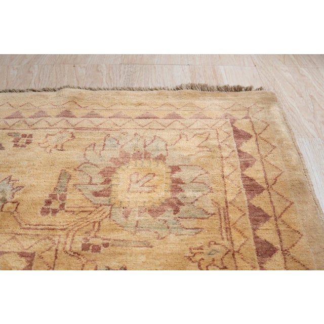 2020s Violet Elegant Beige Hand-Knotted Wool Rug Carpet, Soft Allover Design For Sale - Image 5 of 6