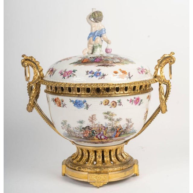 Napoleon II Porcelain Perfume Burner, Berlin, 19th Century For Sale - Image 6 of 10