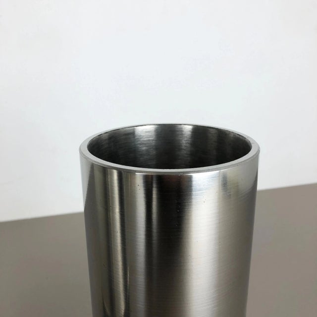 Vintage Brutalist Steel Vases, Germany, 1970s, Set of 2 For Sale - Image 12 of 18