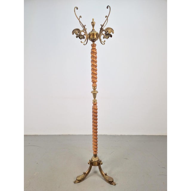 Brown Regency Barley Twist Standing Coat Rack with Brass Lion Heads, France, 1950s For Sale - Image 8 of 10