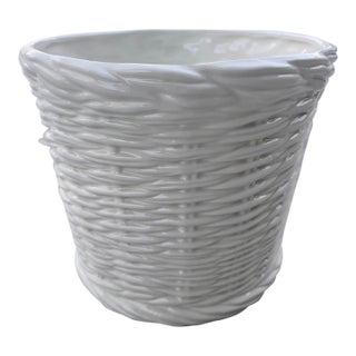 Vintage Neiman Marcus Extra Wide (9" Diameter) Italian White Ceramic Basketweave Cachepot Planter For Sale