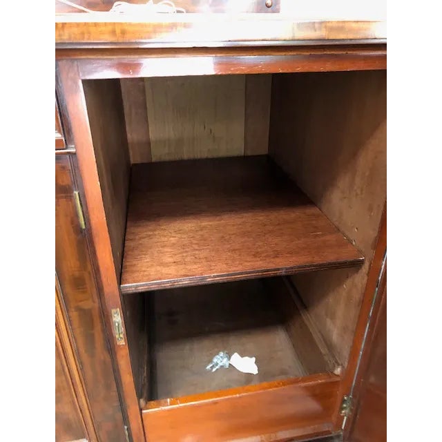 English Regency Style Mahogany Credenza or Sideboard For Sale In Atlanta - Image 6 of 6