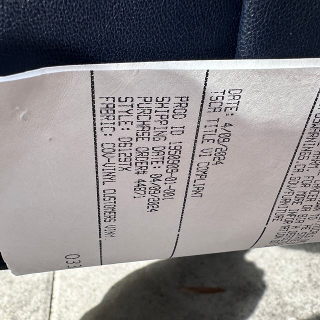 Traditional Lee Industries Blue Tufted Bench For Sale - Image 3 of 9